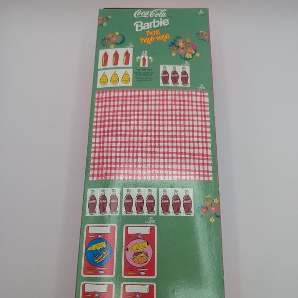 Vintage Barbie Doll with Accessories Coca Cola Picnic 19626 Mattel 1997 - Picture 3 of 8